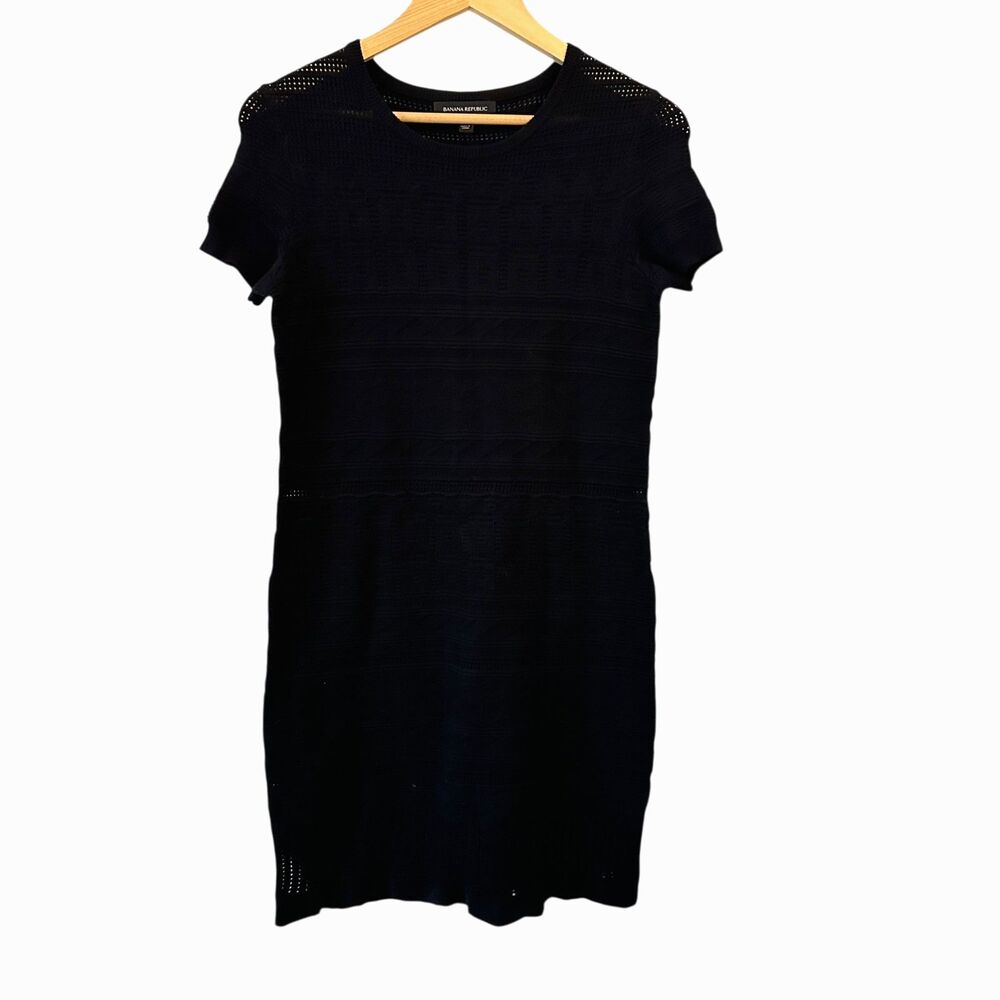 Banana Republic Black Stretchy Short Sleeve Fitted Career Dress Rayon XS Petite‎